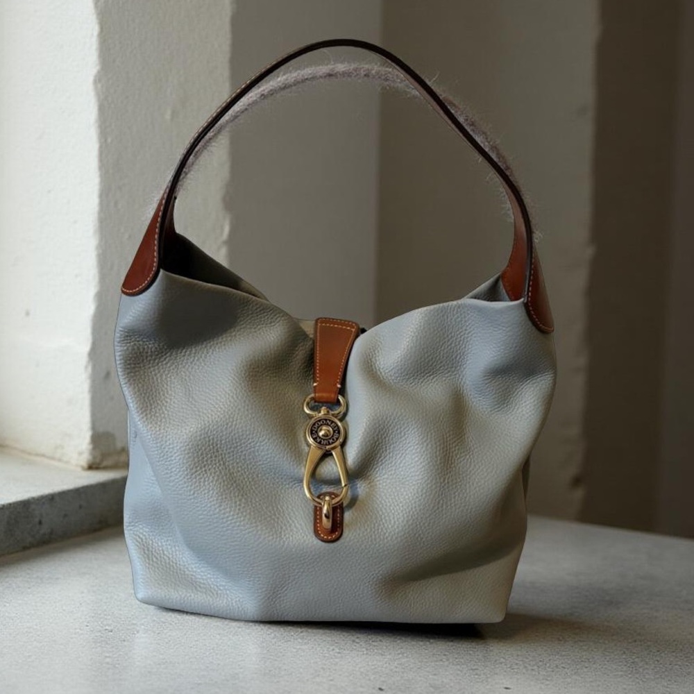Like new! Lucca Leather Logo Lock Hobo